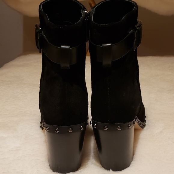 Michael Kors Suede black studded booties - Picture 4 of 11